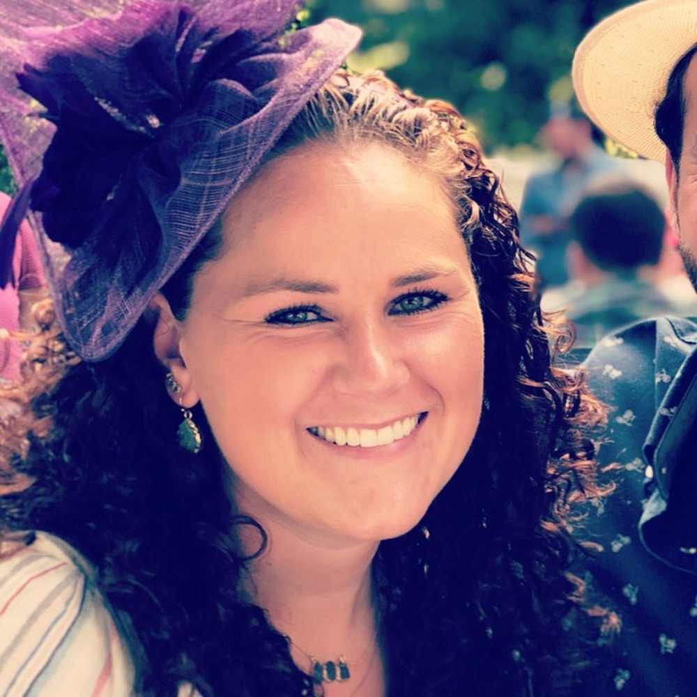 Meet your Posher, Elizabeth